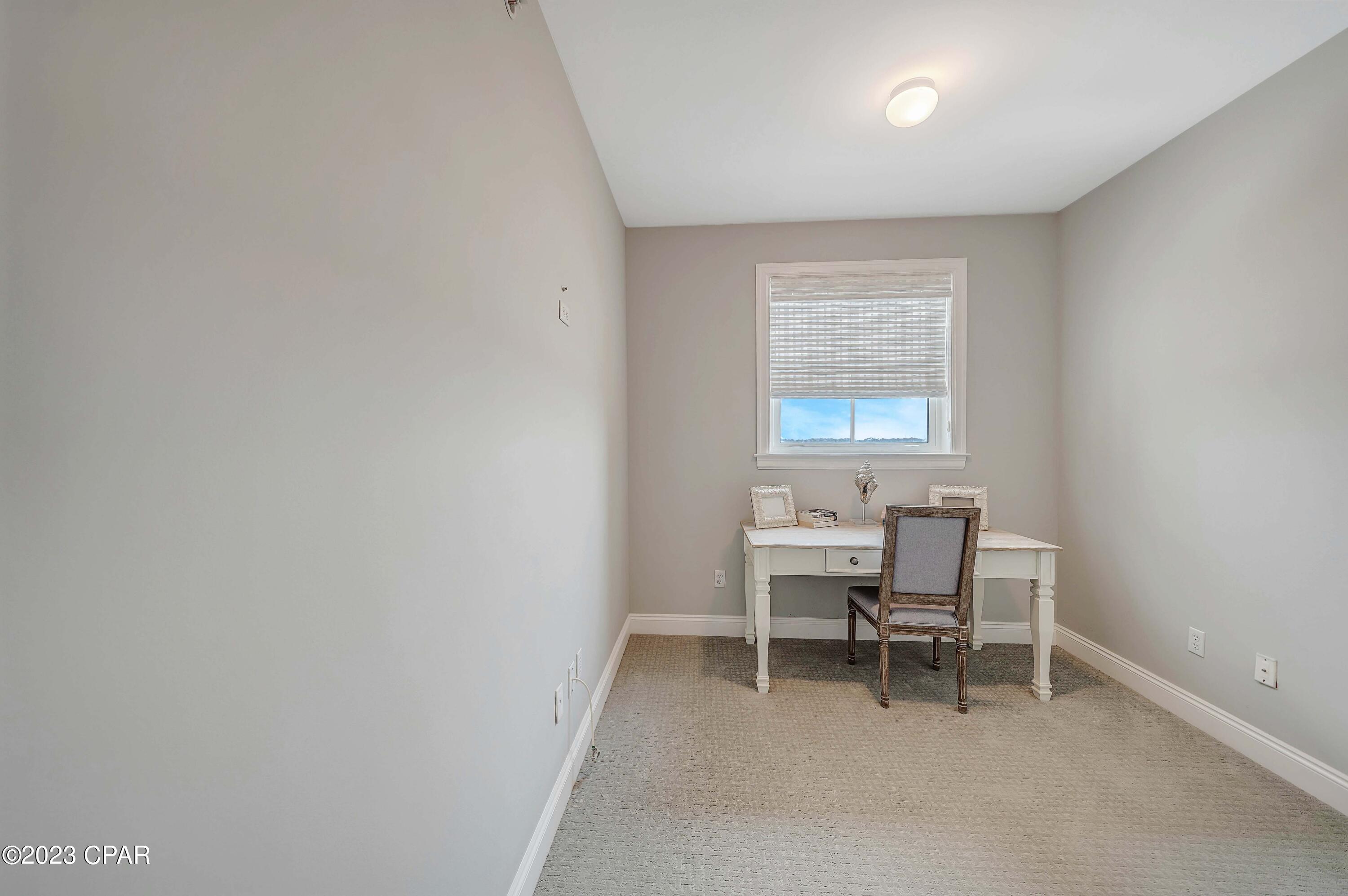 En Soleil Condo - Residential