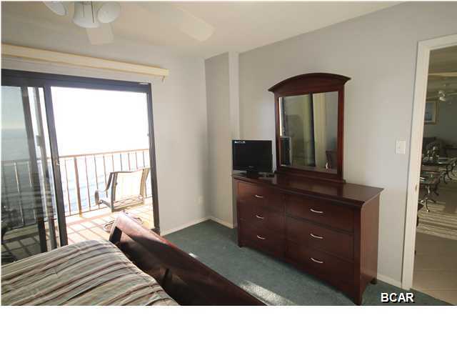 The Commodore - Residential