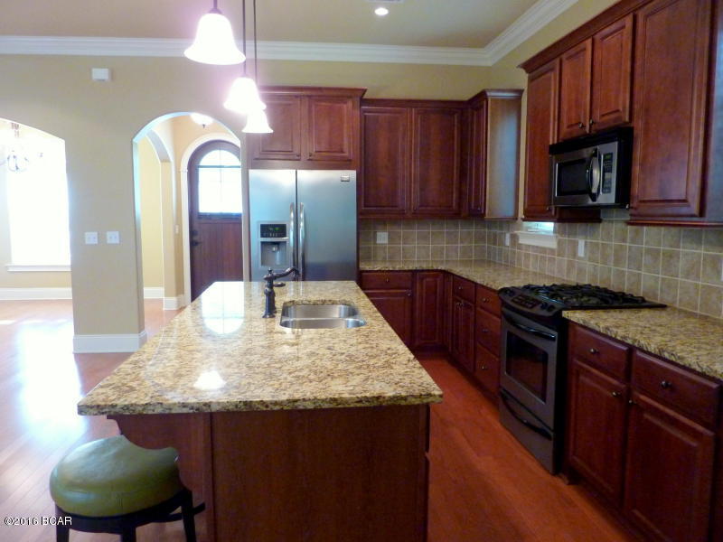 Magnolia Bay Club - Residential Lease