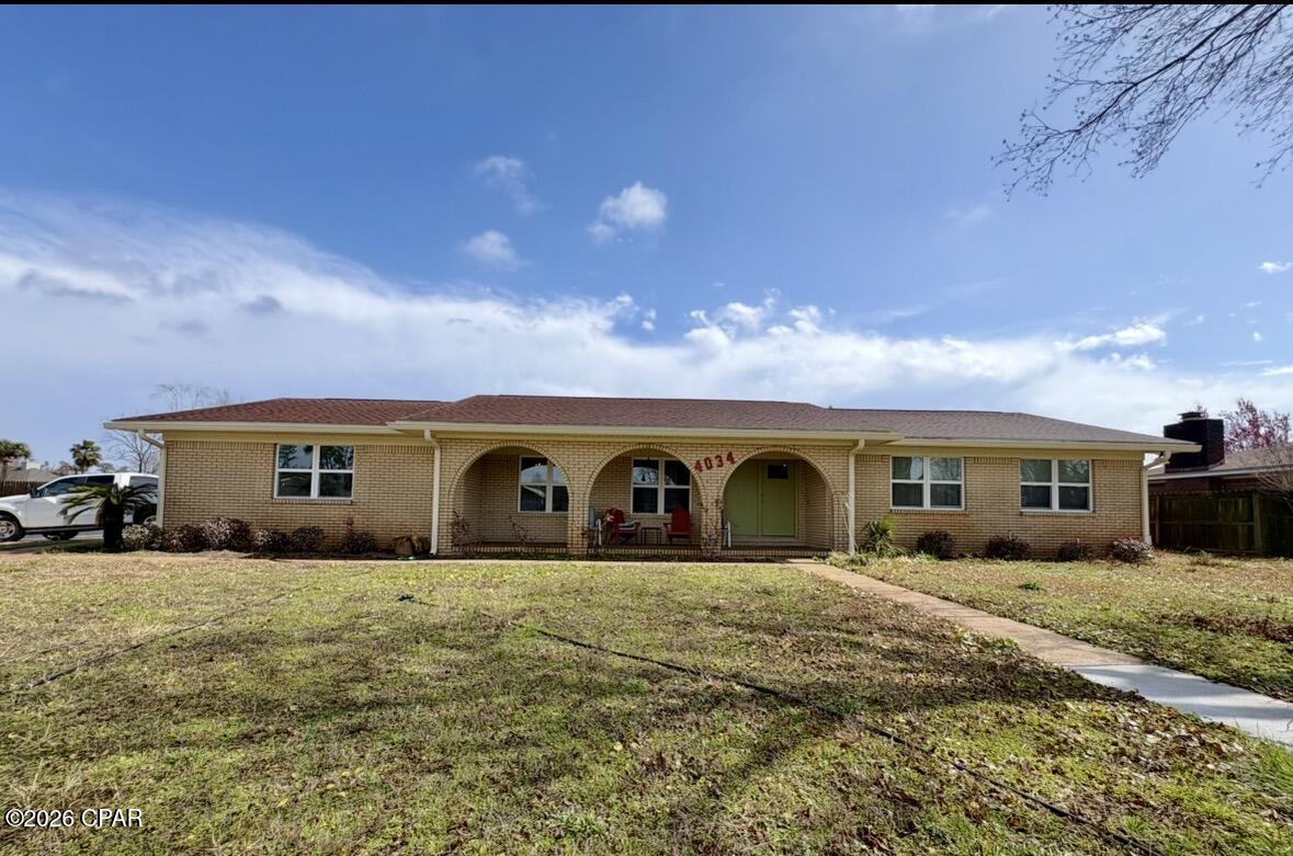 Motivated seller bring all offers!!

All-brick corner lot home in Venetian Villa featuring 3 bedrooms, 2 bathrooms, and over 12x30 Florida/Sun Room. This well-maintained, second-owner property offers low-maintenance exterior construction and pride of ownership throughout.

Interior features include a formal dining room, spacious living room, additional family room, closed-in laundry room, and bonus pantry/flex space. The oversized two-car garage provides ample parking and storage, plus attic flooring has been added for additional storage capacity.

Exterior highlights include a covered front porch, shallow well and nicely sized yard.

Ideal for buyers seeking functional layout, extra living space, and move-in ready condition.

All measurements, dimensions, and square footage are approximate. Buyer to verify if important.