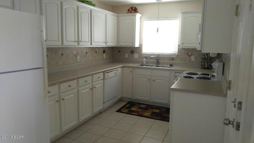 Palm Cove - Residential Lease