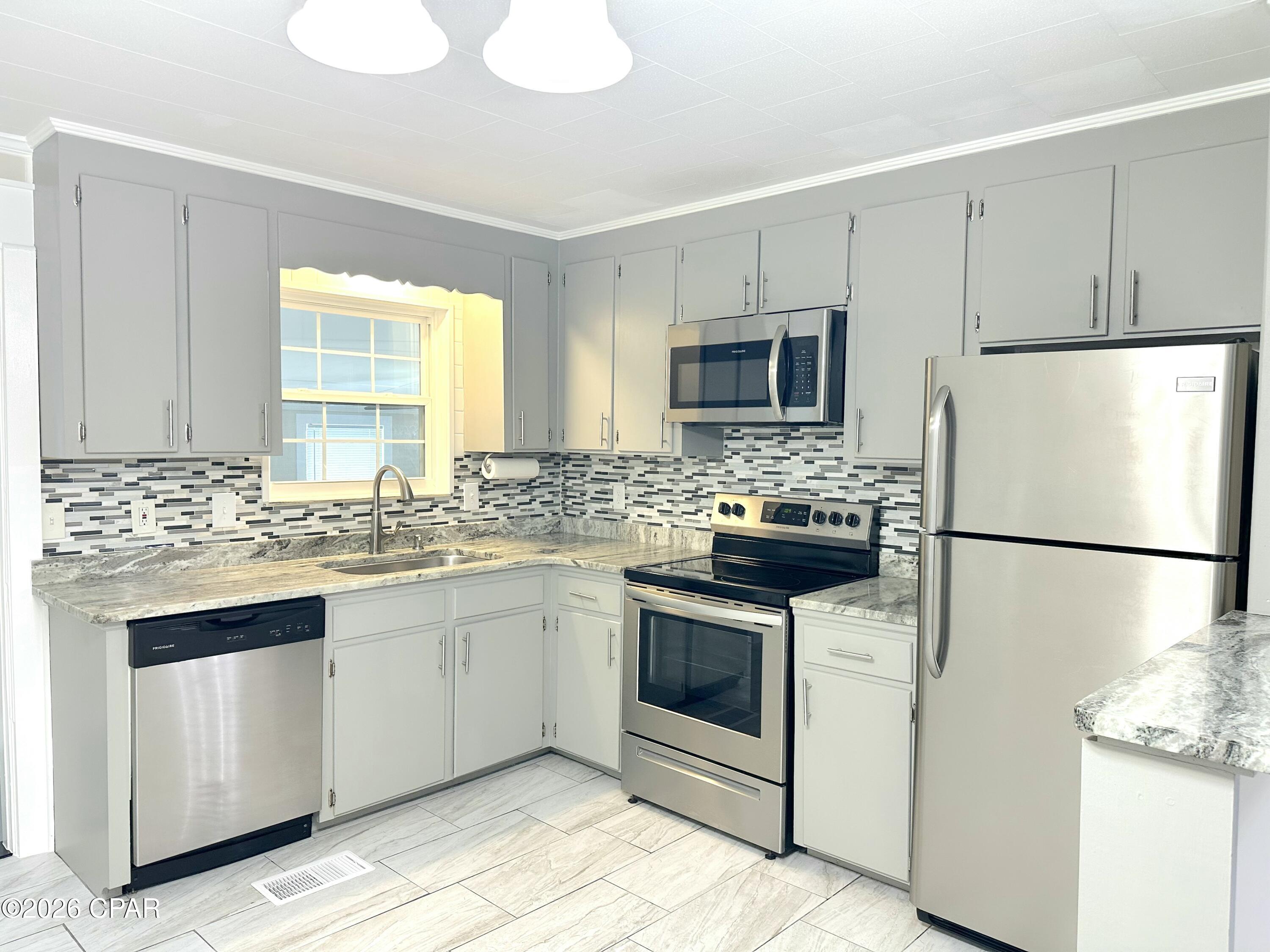 El Centro Beach - Residential Lease