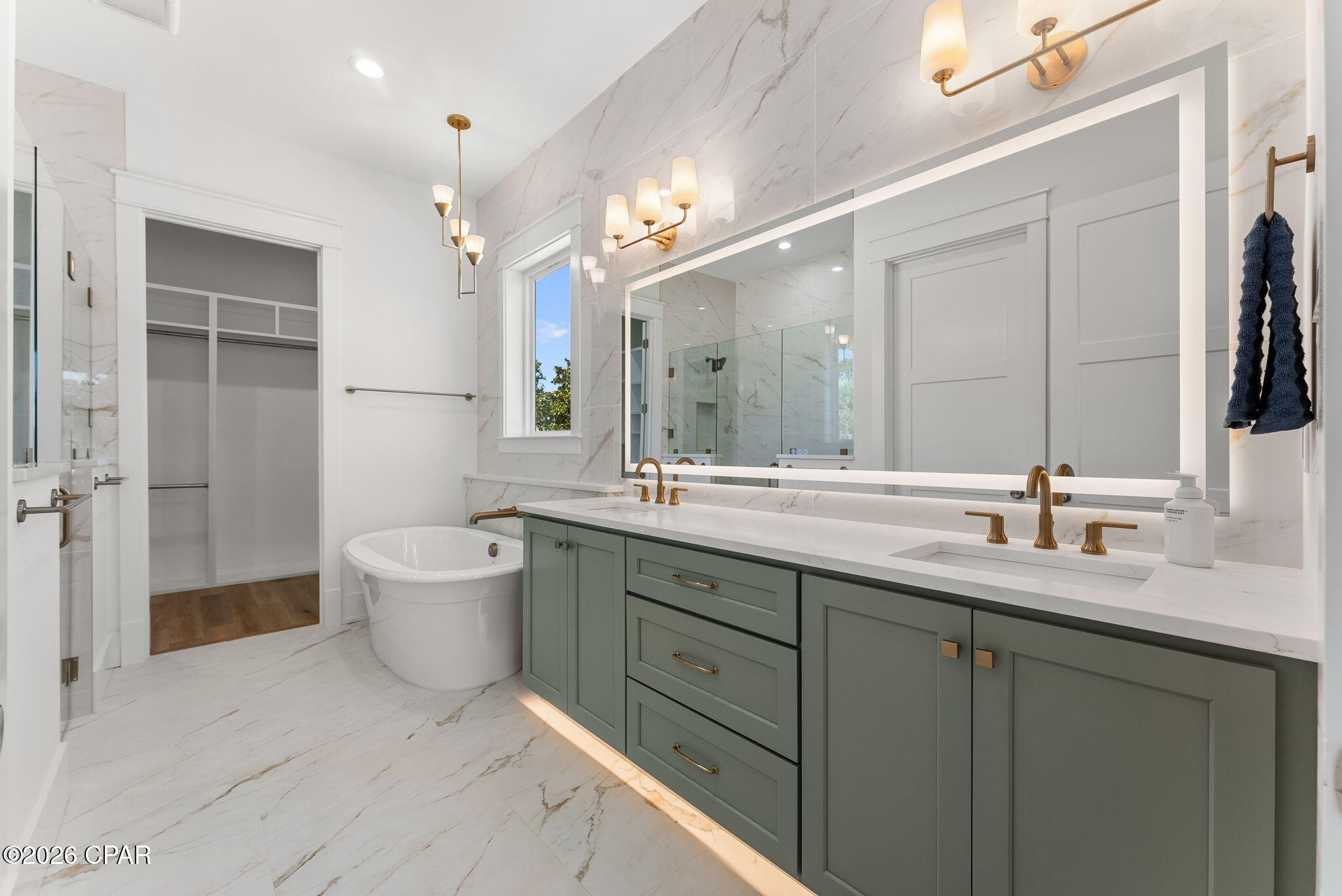 Grand Lagoon Pointe - Residential