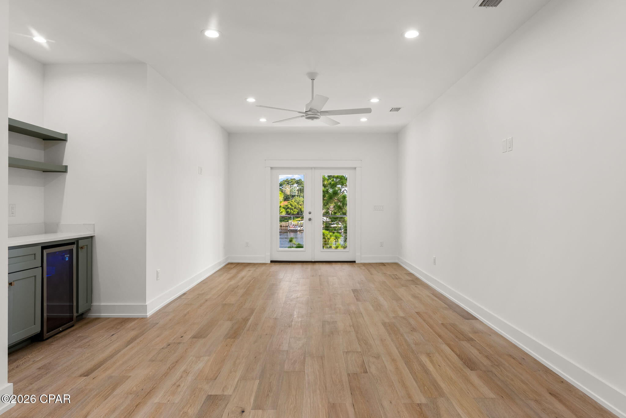 Grand Lagoon Pointe - Residential