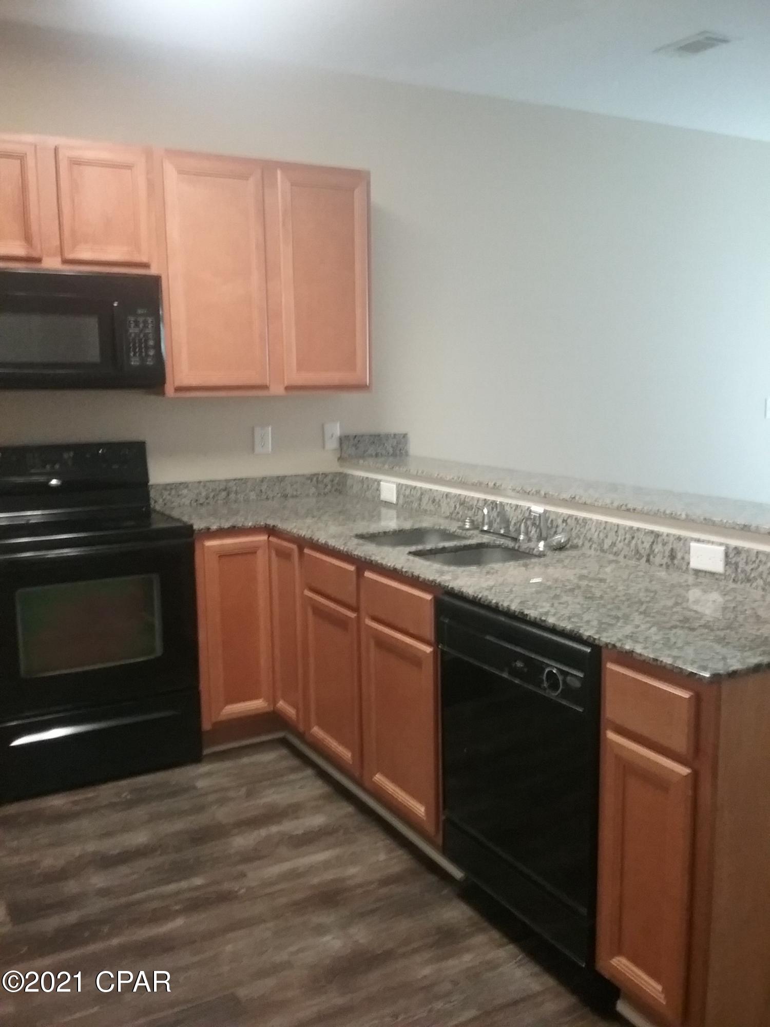 Villas At Suncrest - Residential Lease