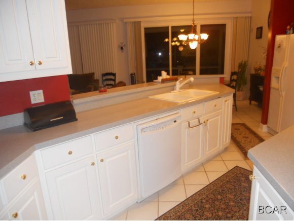 Lakewood Manor U-3 - Residential