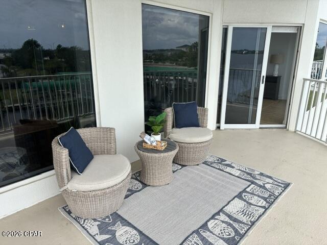 Marina Bay Condo - Residential