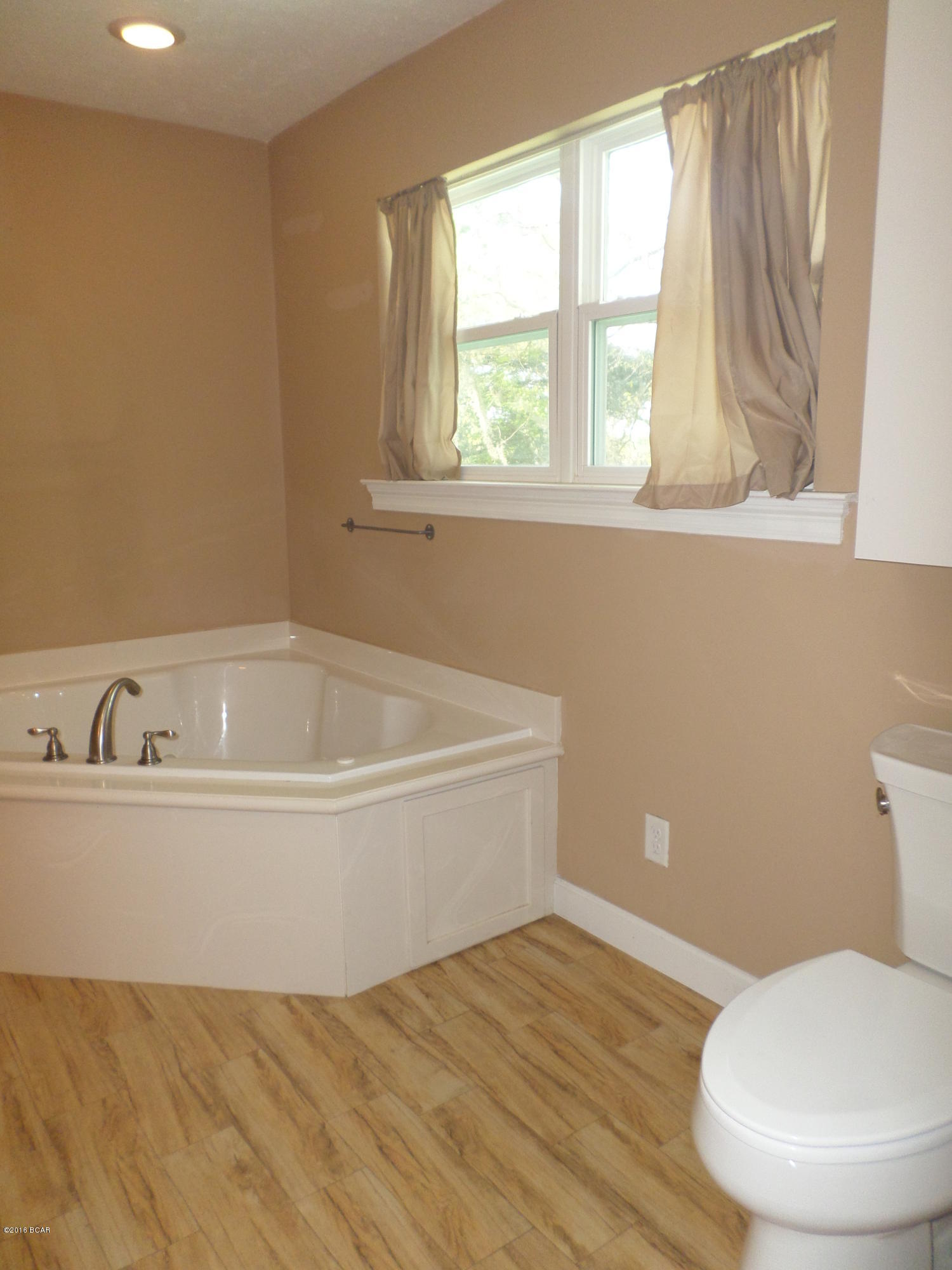 Crystal Lake - Residential Lease