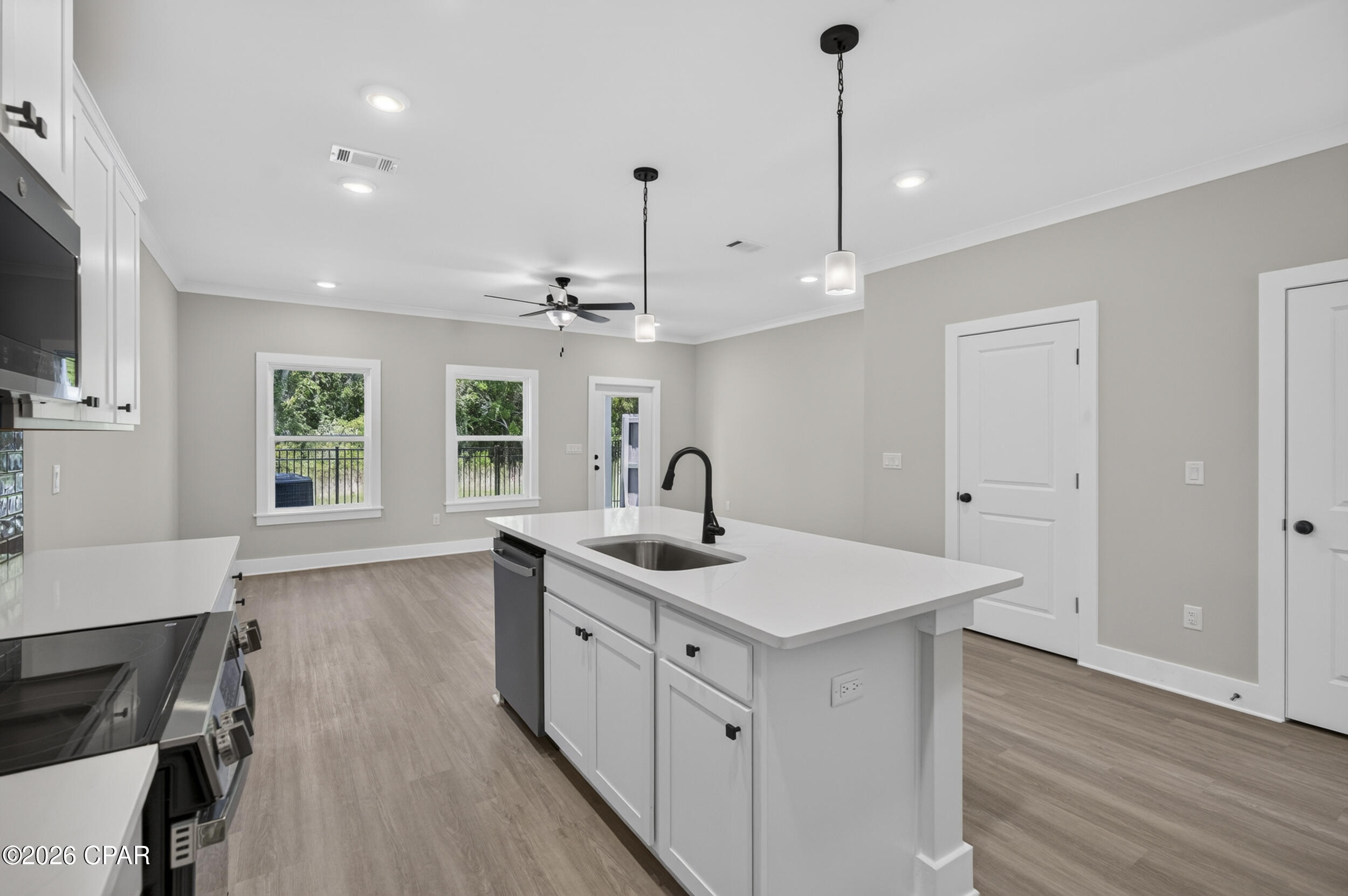 Colonial Landing - Residential