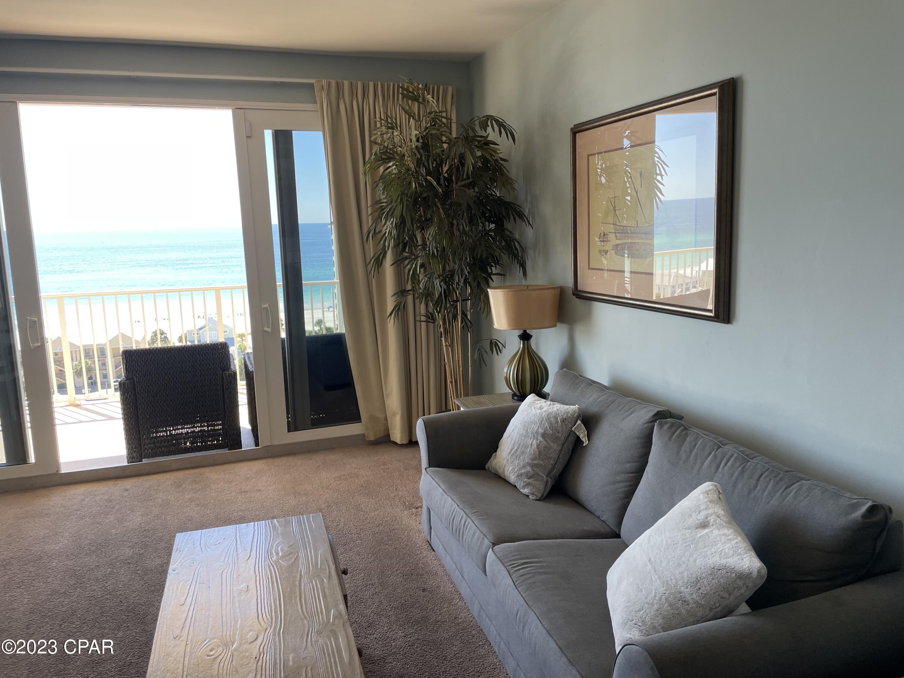 Laketown Wharf - Residential