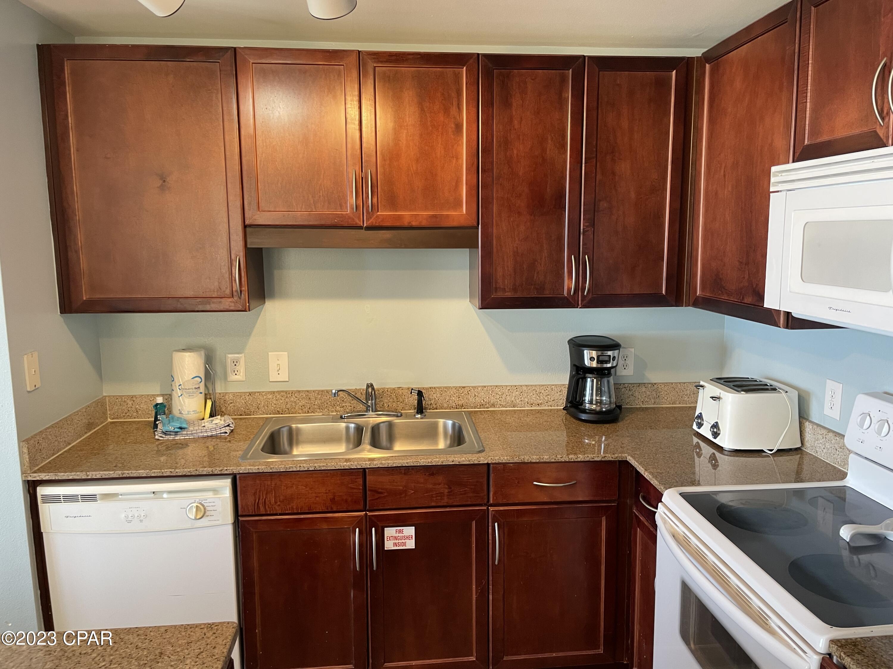 Laketown Wharf - Residential