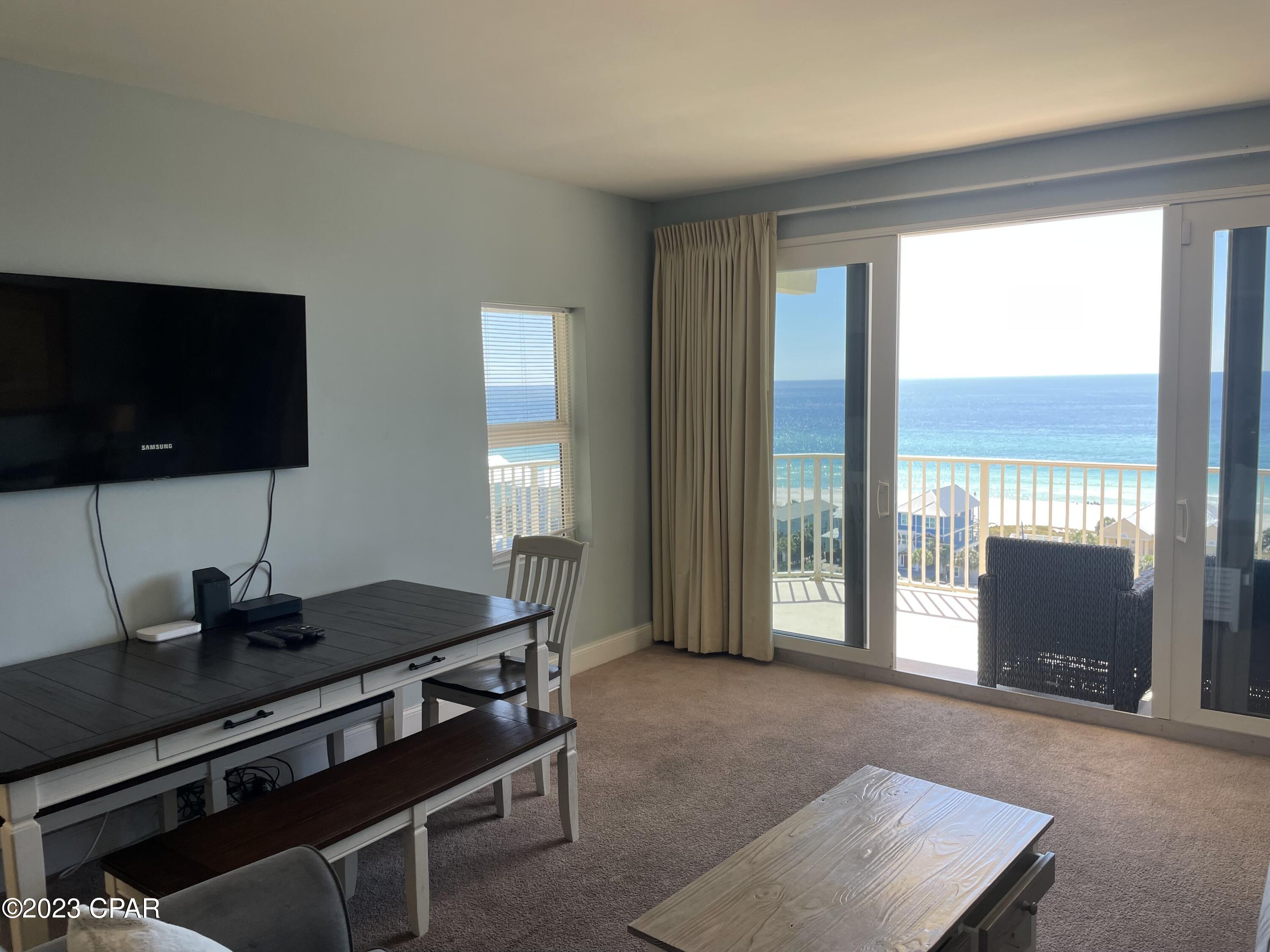 Laketown Wharf - Residential