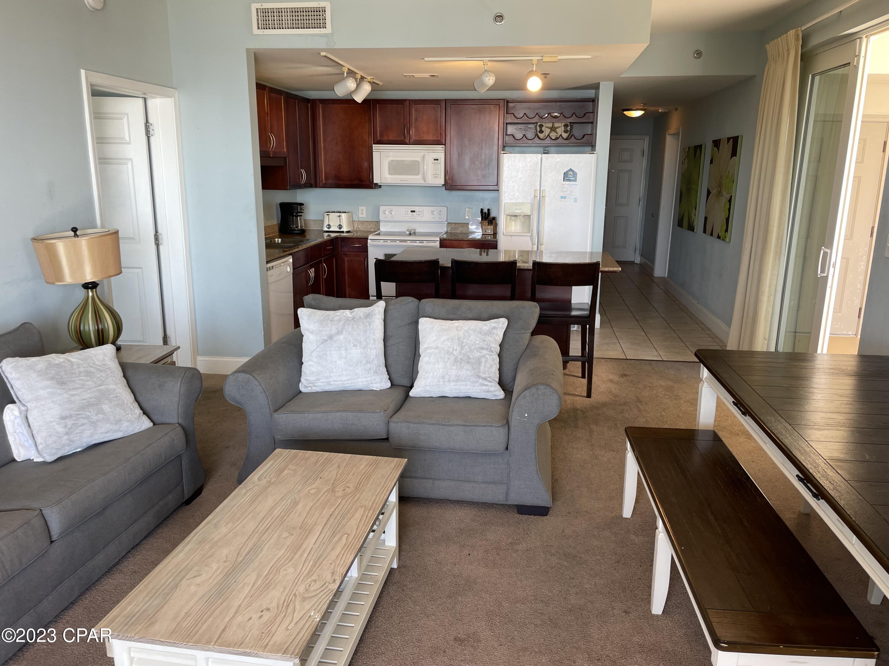 Laketown Wharf - Residential
