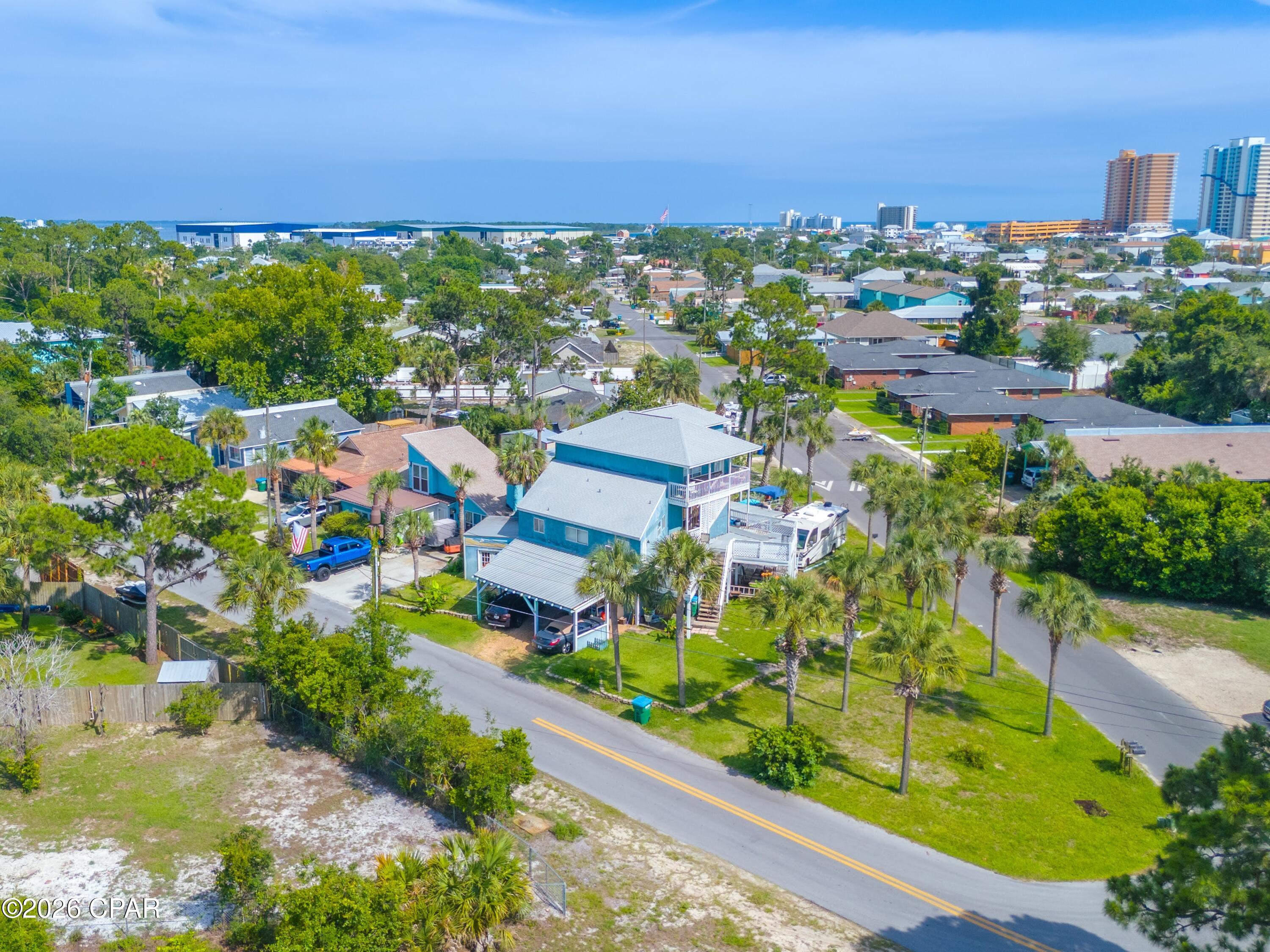 Biltmore Beach 1st Add - Residential