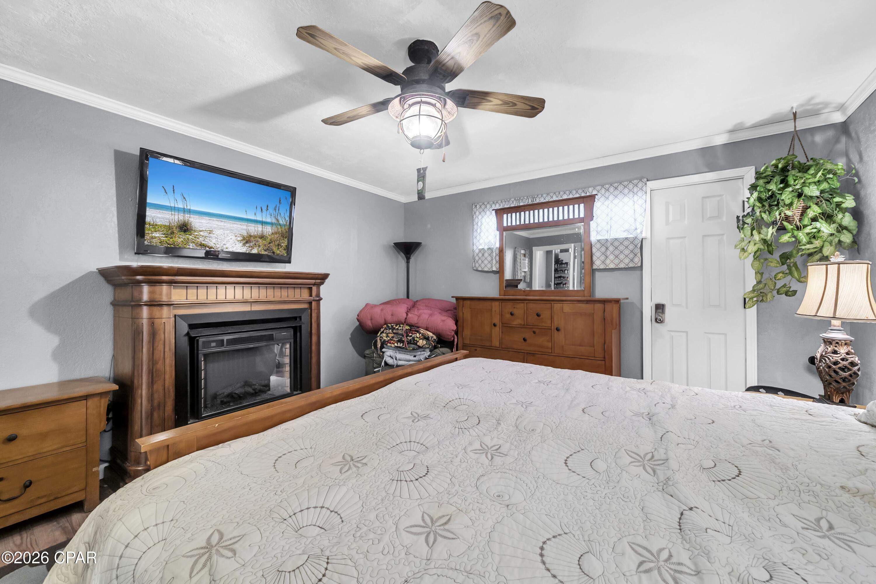 Biltmore Beach 1st Add - Residential