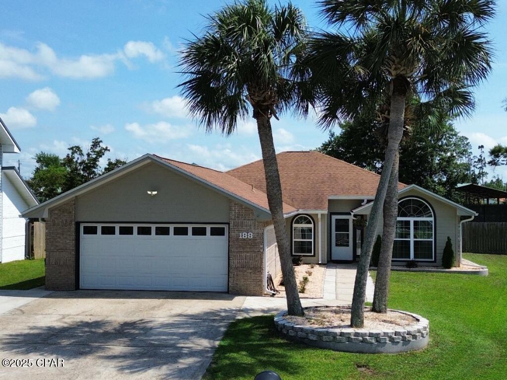 Derby Woods 1st Add - Residential