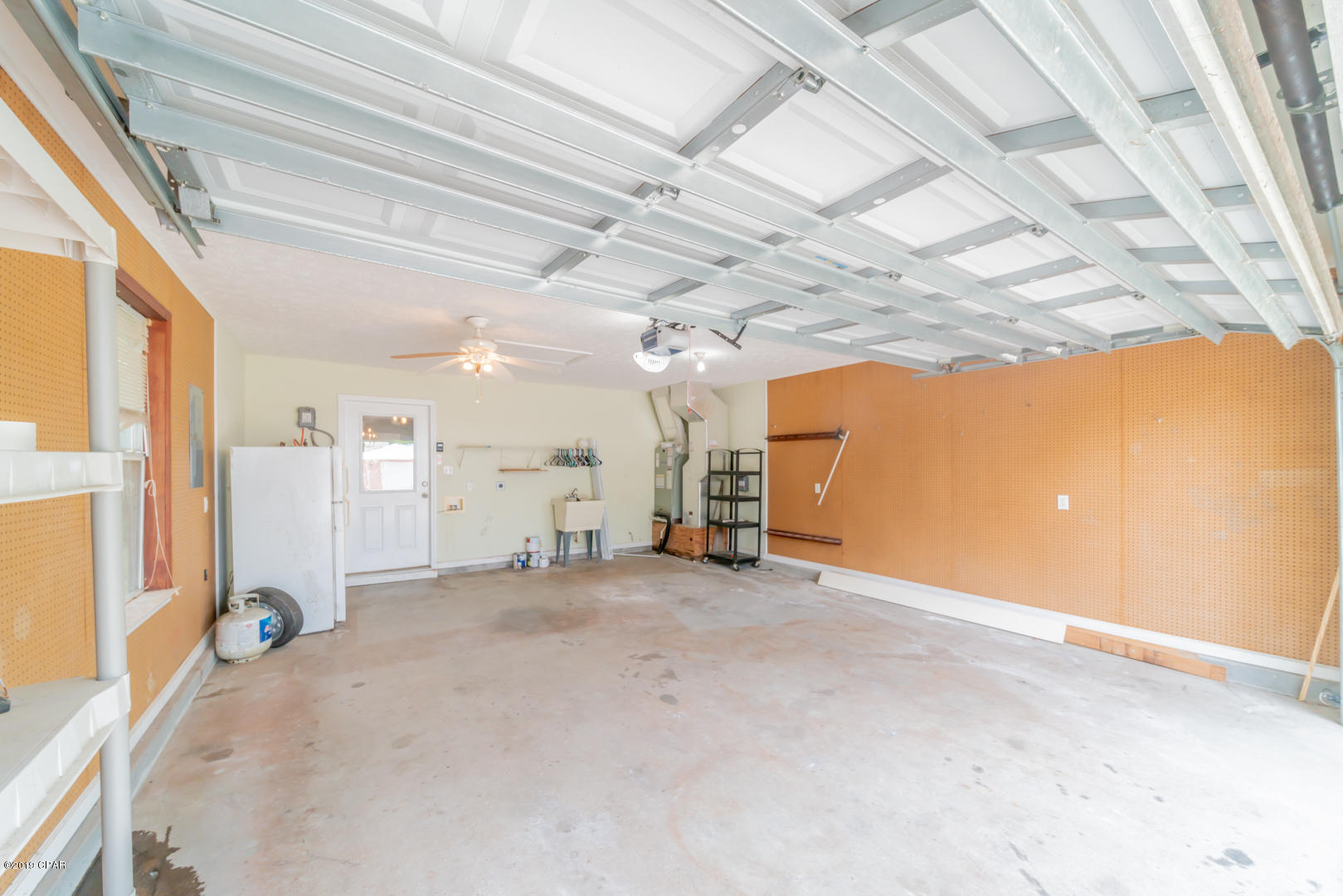Riviera Beach 1st Add - Residential Lease