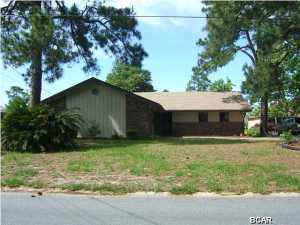Great home in well established community on a deep water canal. Fireplace in great room, split bedrooms. Lot is 14' elevation so no flood insurance. Lot has concrete boat launch to launch personal craft in water. New roof on home, HVAC replaced 5 years ago. home needs cosmetic upgrades. Clean inspection available from Aim High Home inspections.