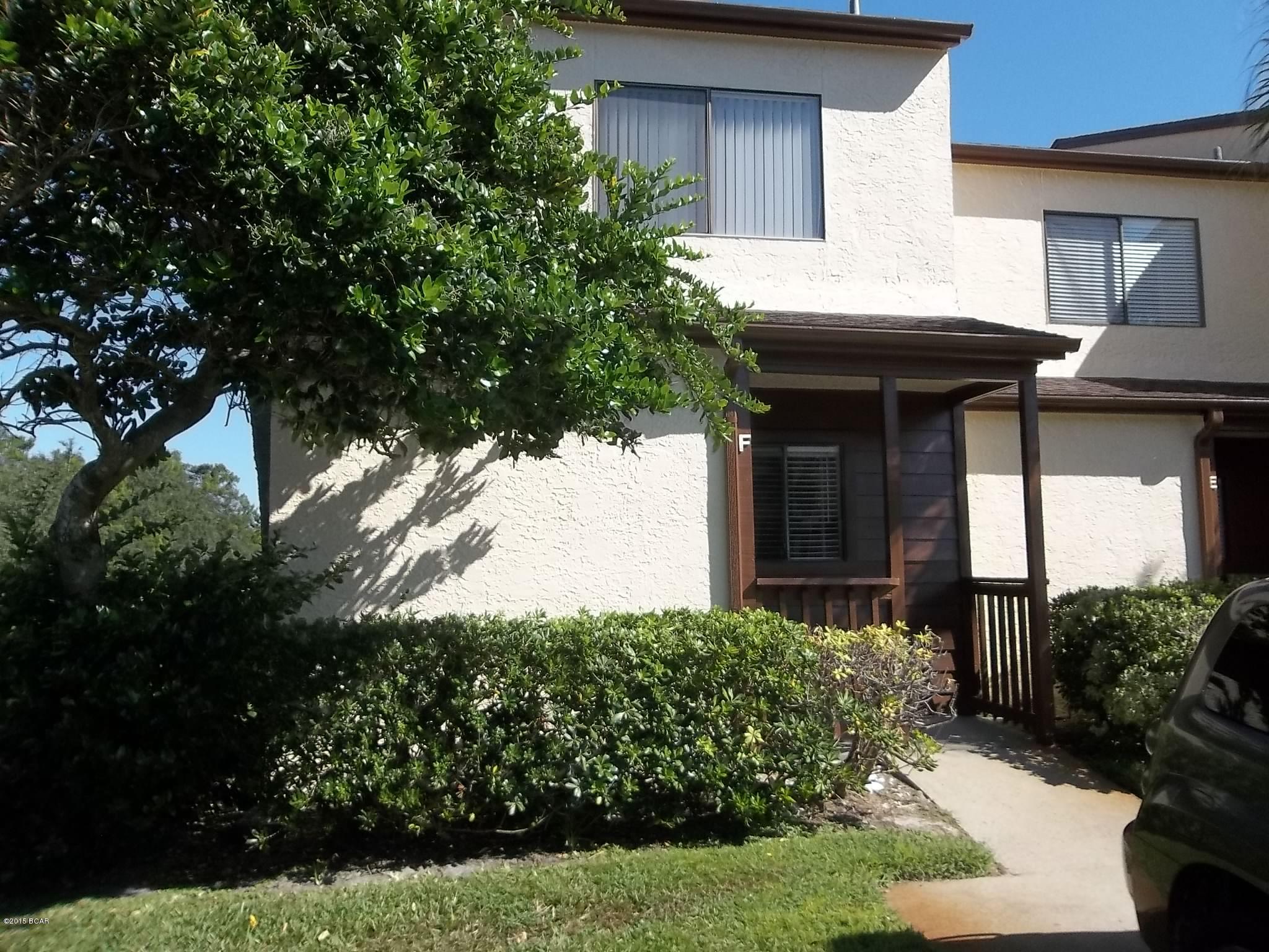 Awesome Condo, this unit has been remodeled with new cabinets, newer appliances, and flooring!  Unit is sold unfurnished and as-is.