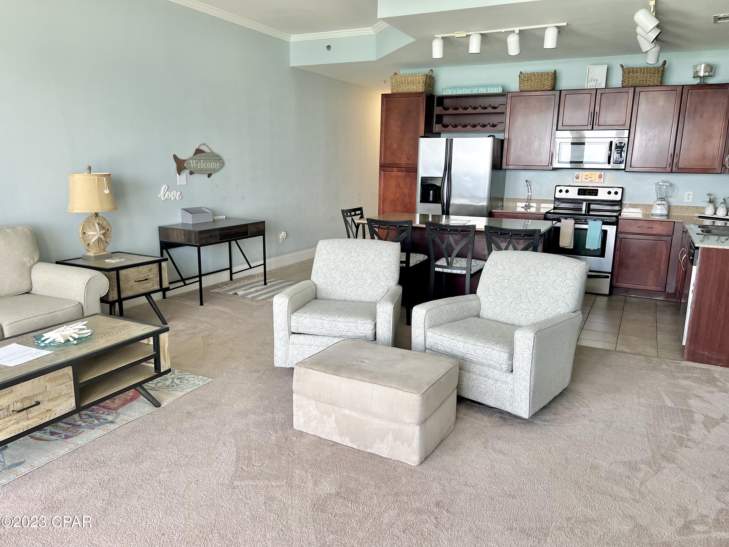 Laketown Wharf - Residential