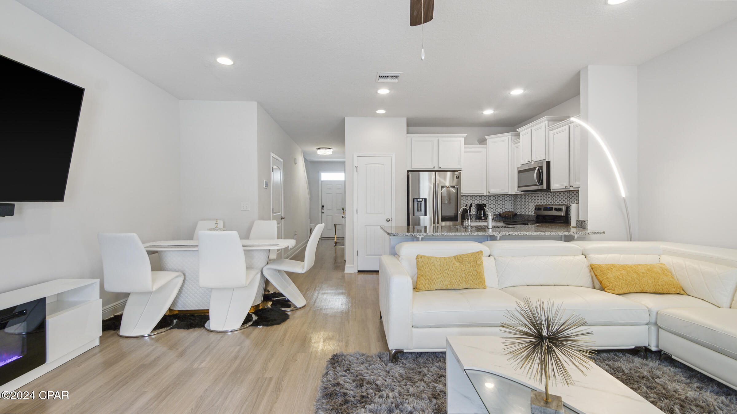 Hathaway Townhomes - Residential
