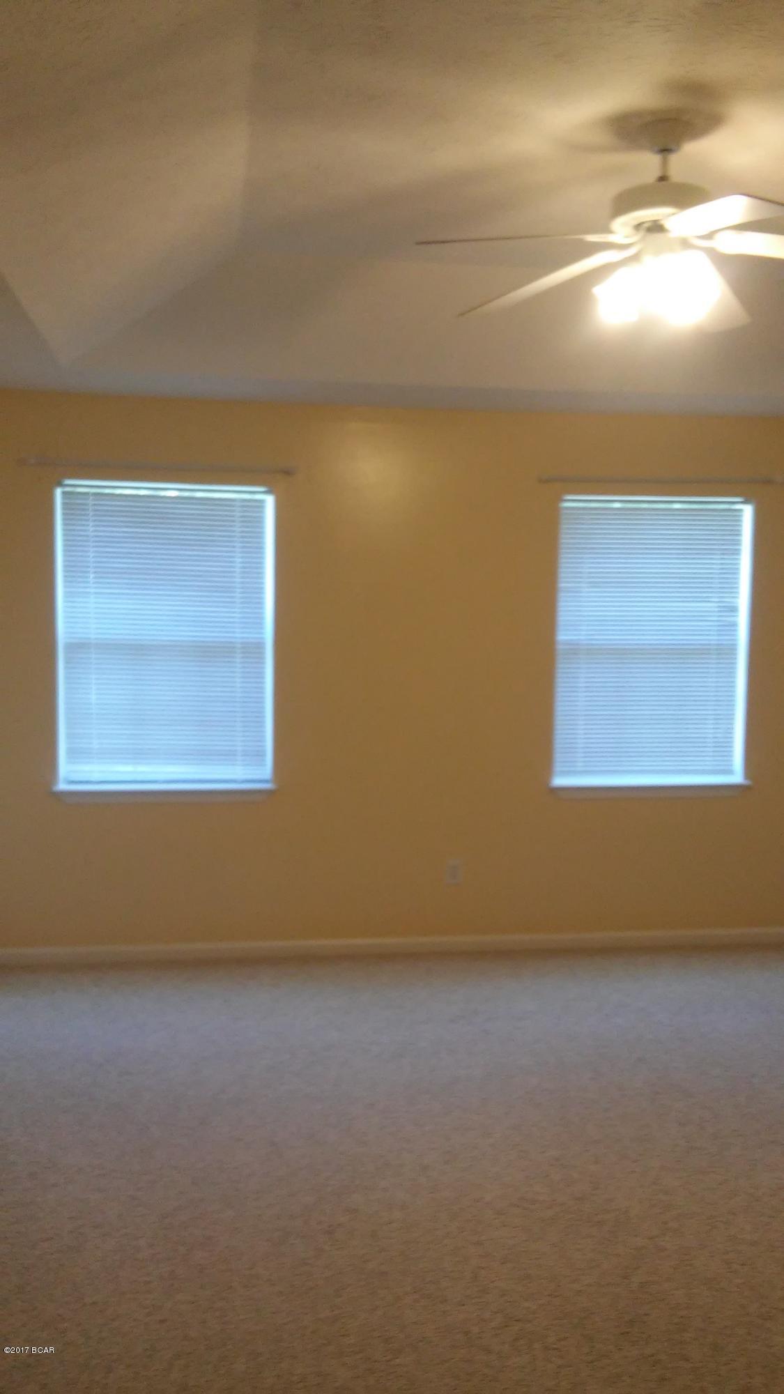 Kings Point 1st Add - Residential Lease