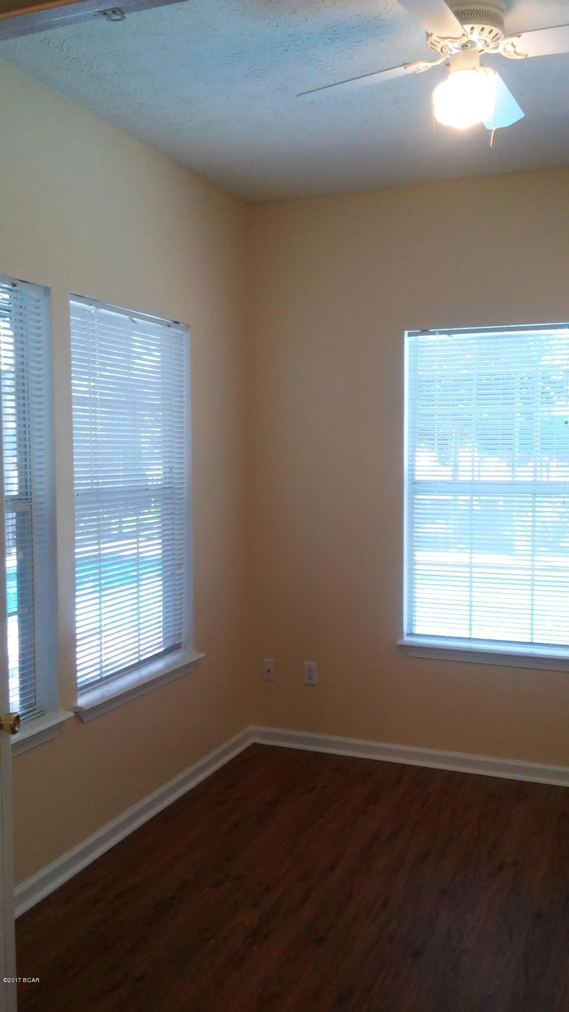 Kings Point 1st Add - Residential Lease