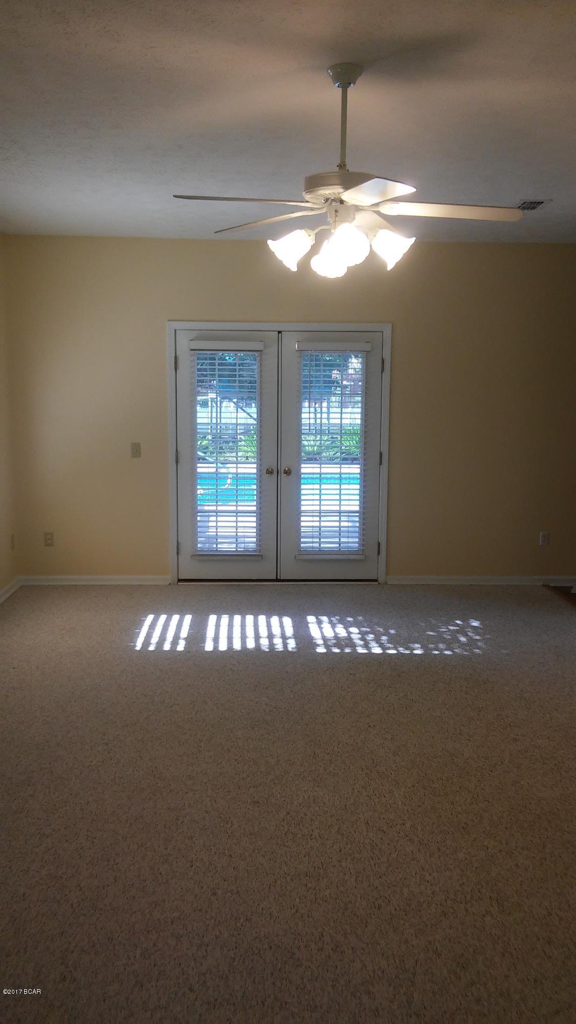 Kings Point 1st Add - Residential Lease