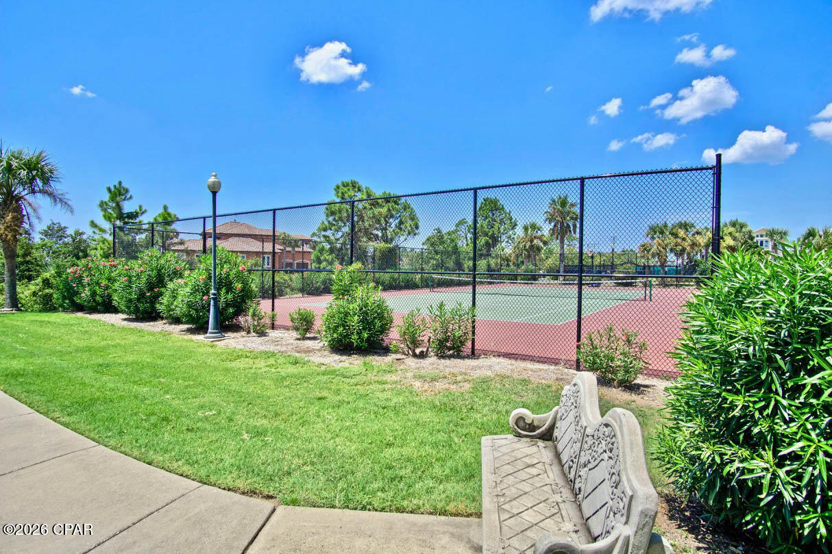 Hibiscus By The Bay - Residential