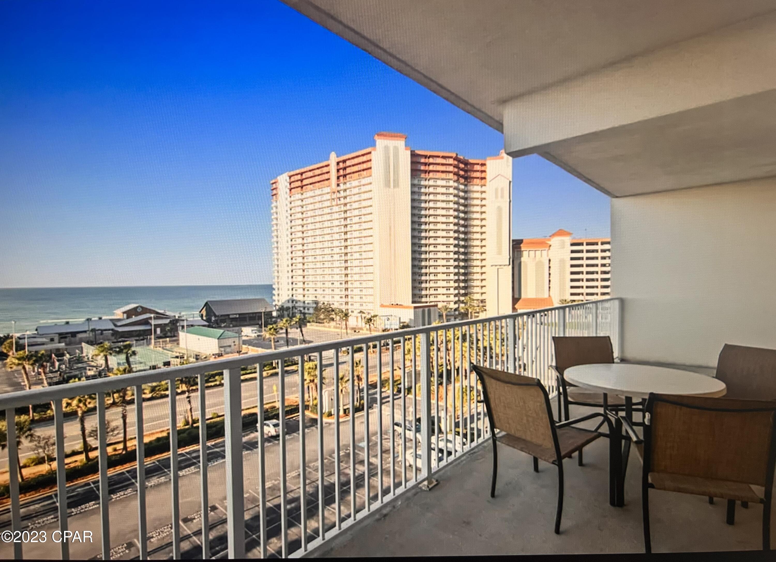 Laketown Wharf - Residential