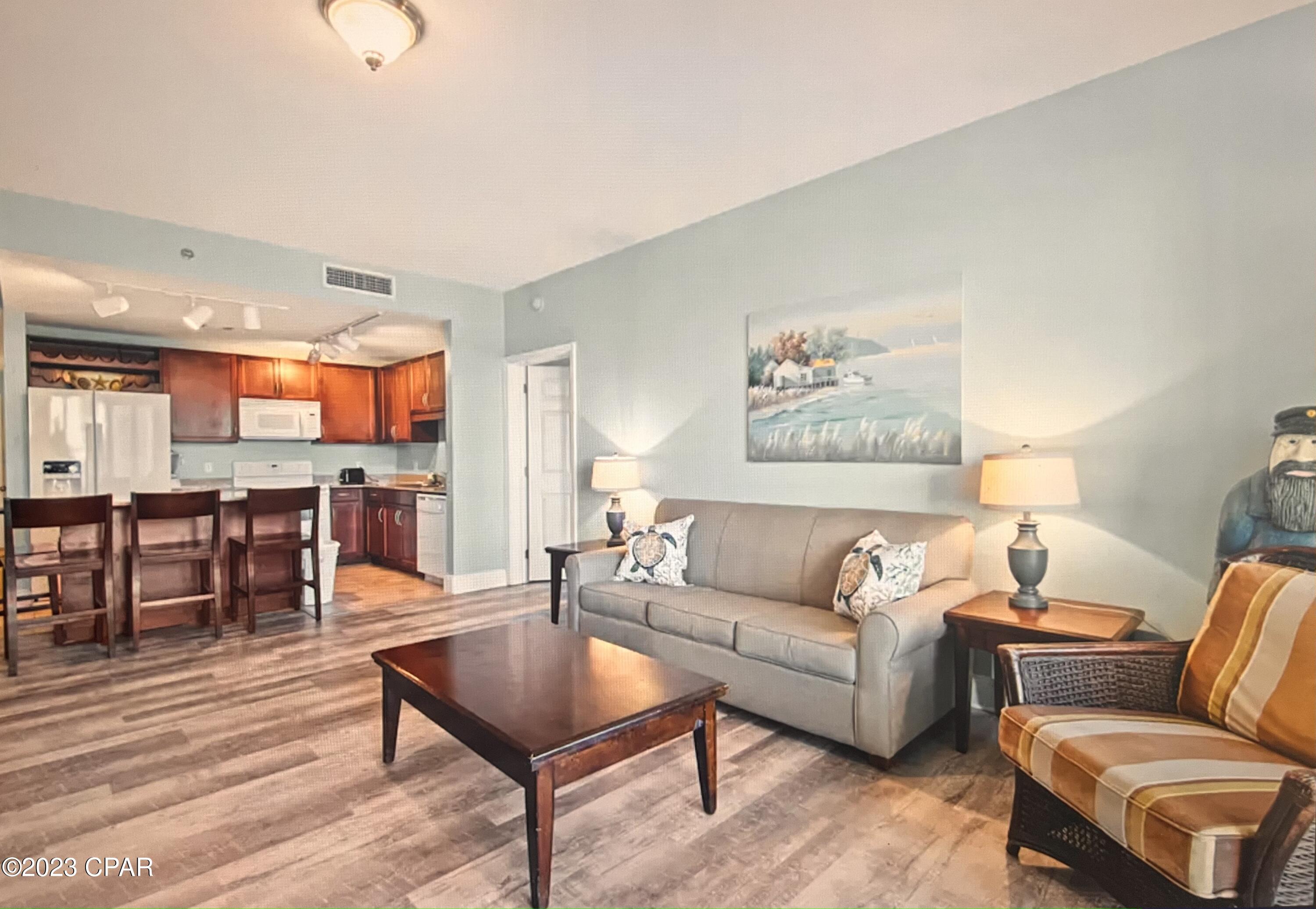 Laketown Wharf - Residential