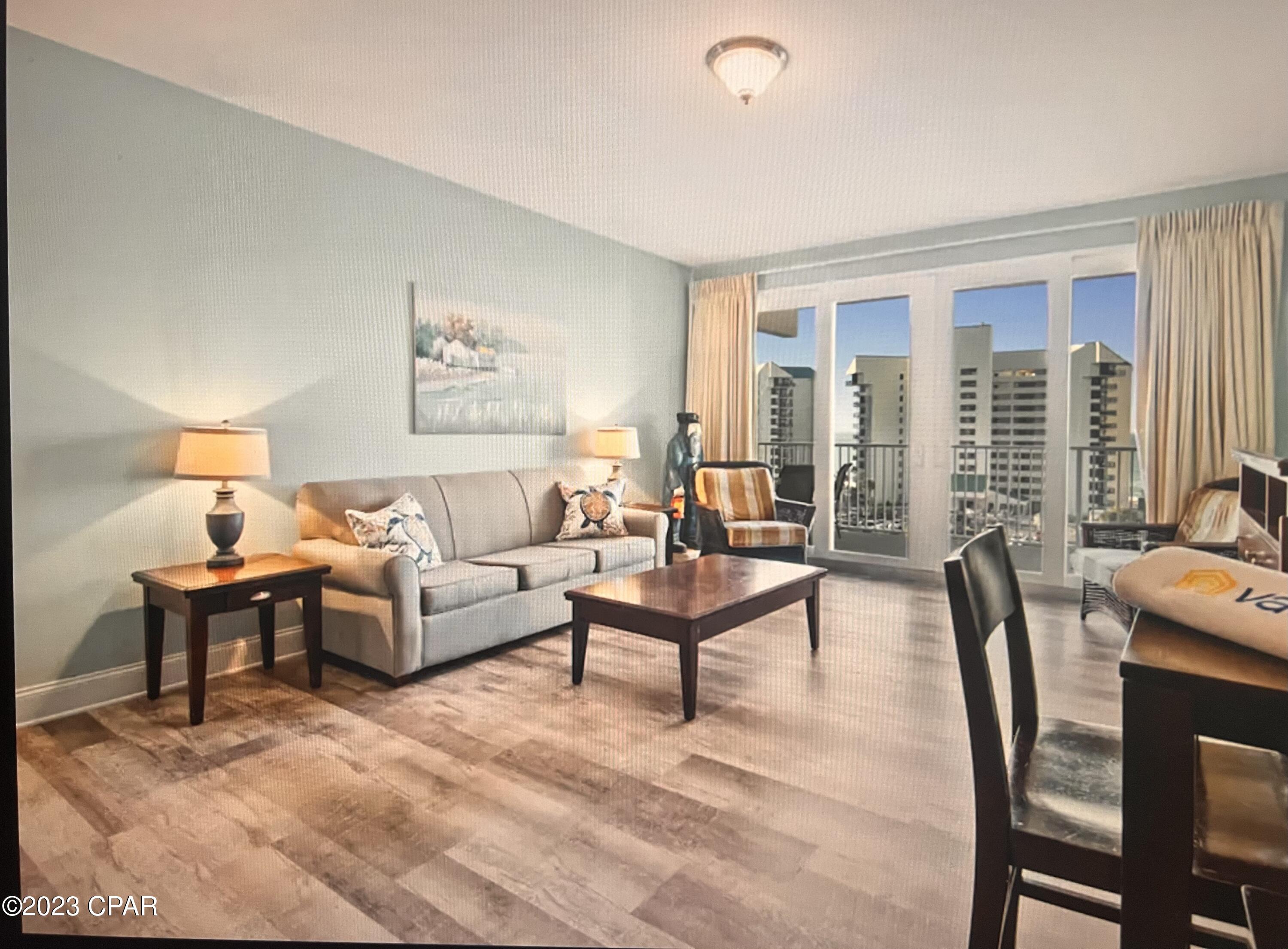 Laketown Wharf - Residential
