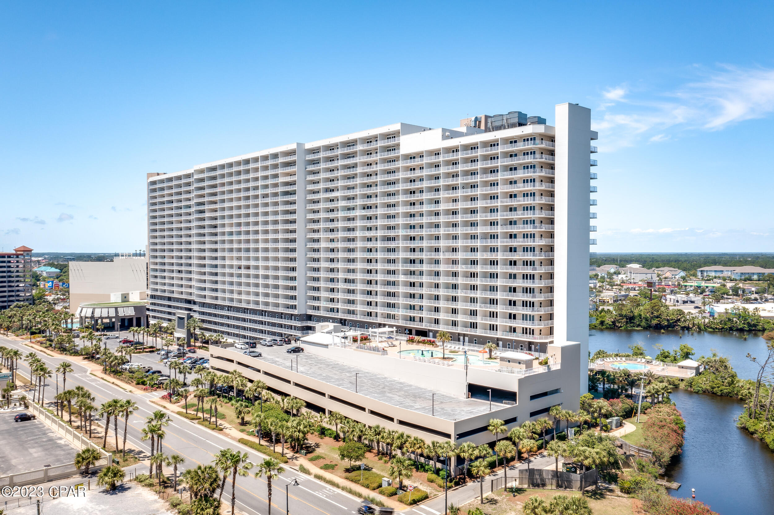 Laketown Wharf - Residential