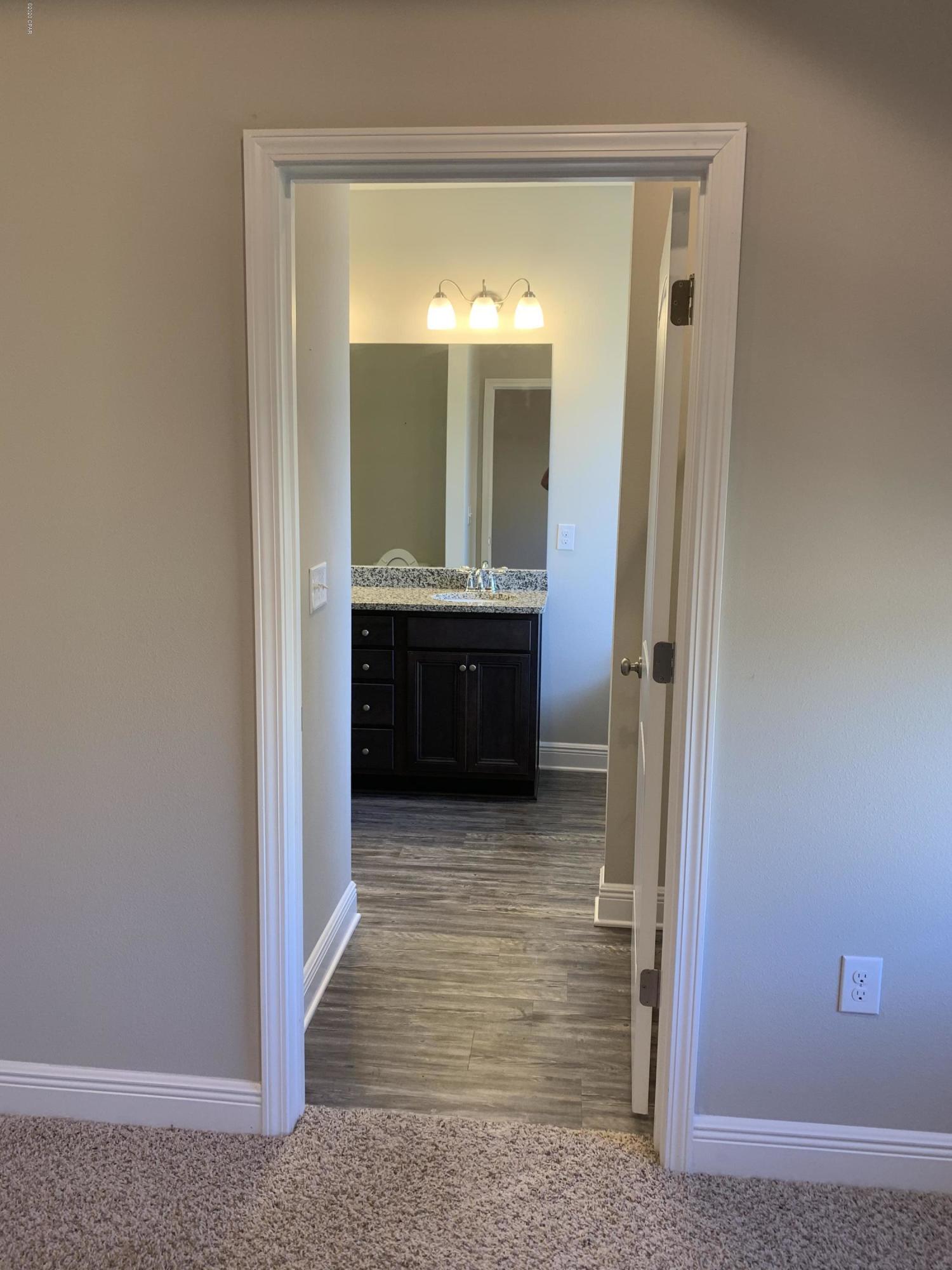 [No Recorded Subdiv] - Residential Lease