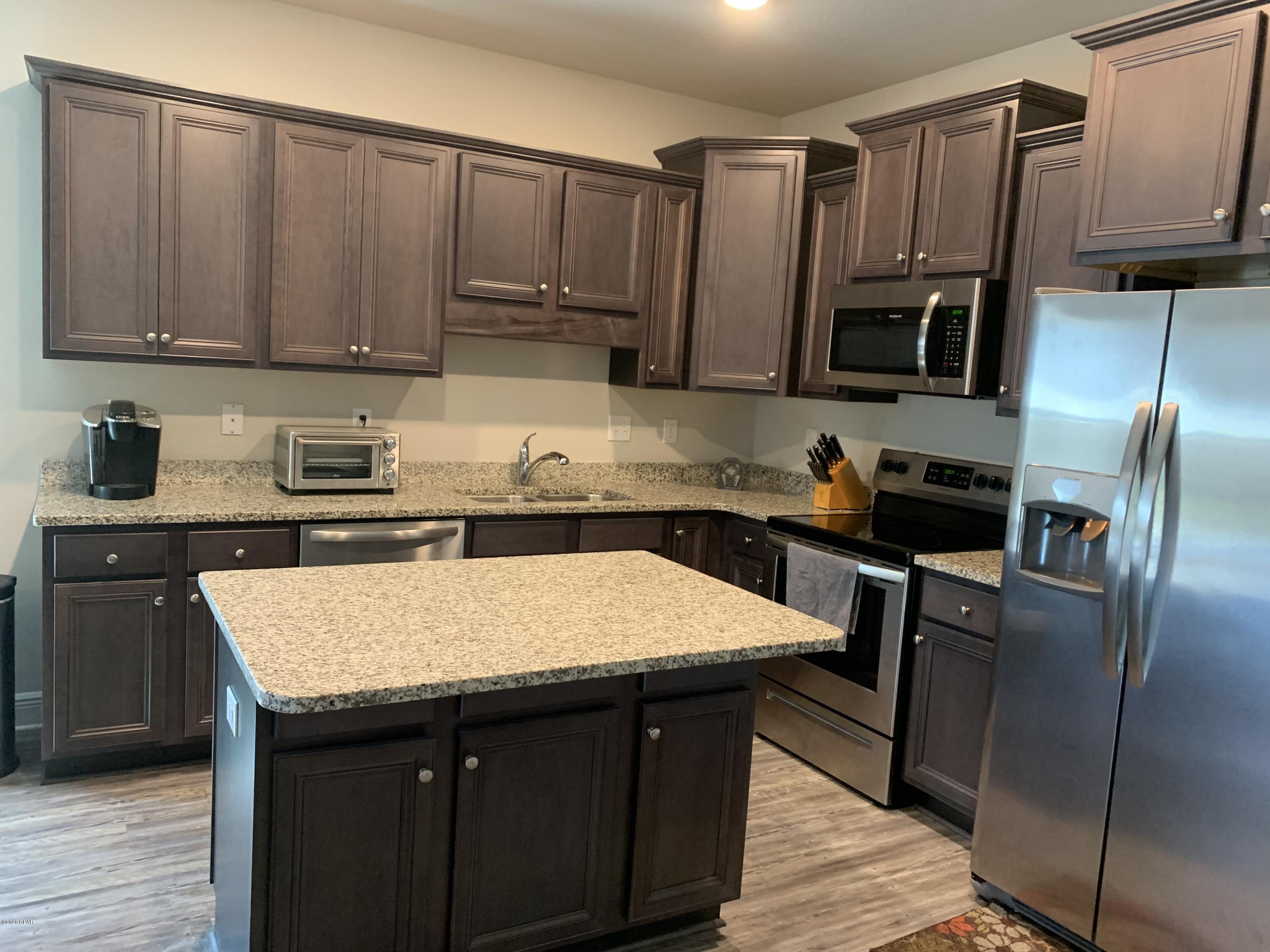 [No Recorded Subdiv] - Residential Lease