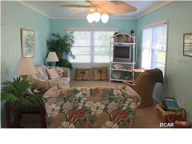 Laguna Beach Estates 8th Add - Residential