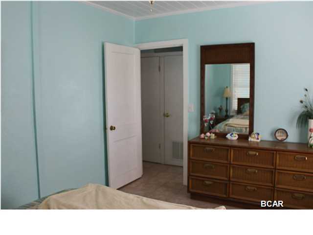 Laguna Beach Estates 8th Add - Residential