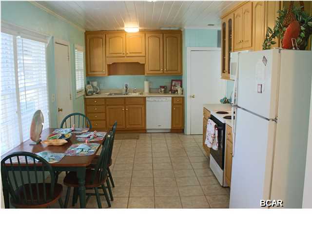 Laguna Beach Estates 8th Add - Residential