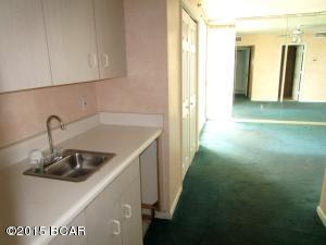 Long Beach Towers III - Residential