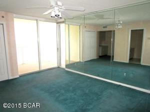 Long Beach Towers III - Residential