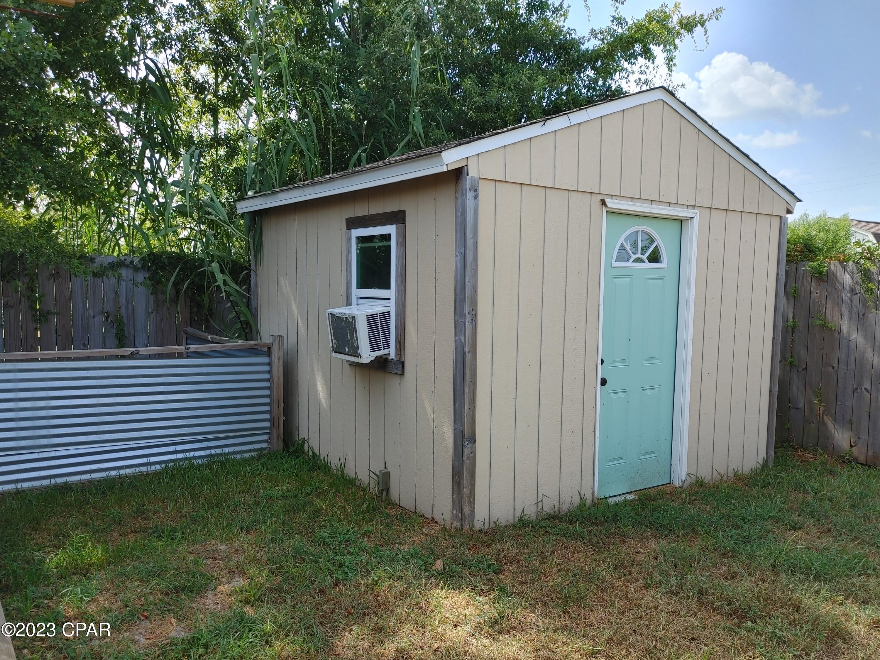 Pinewood - Residential Lease