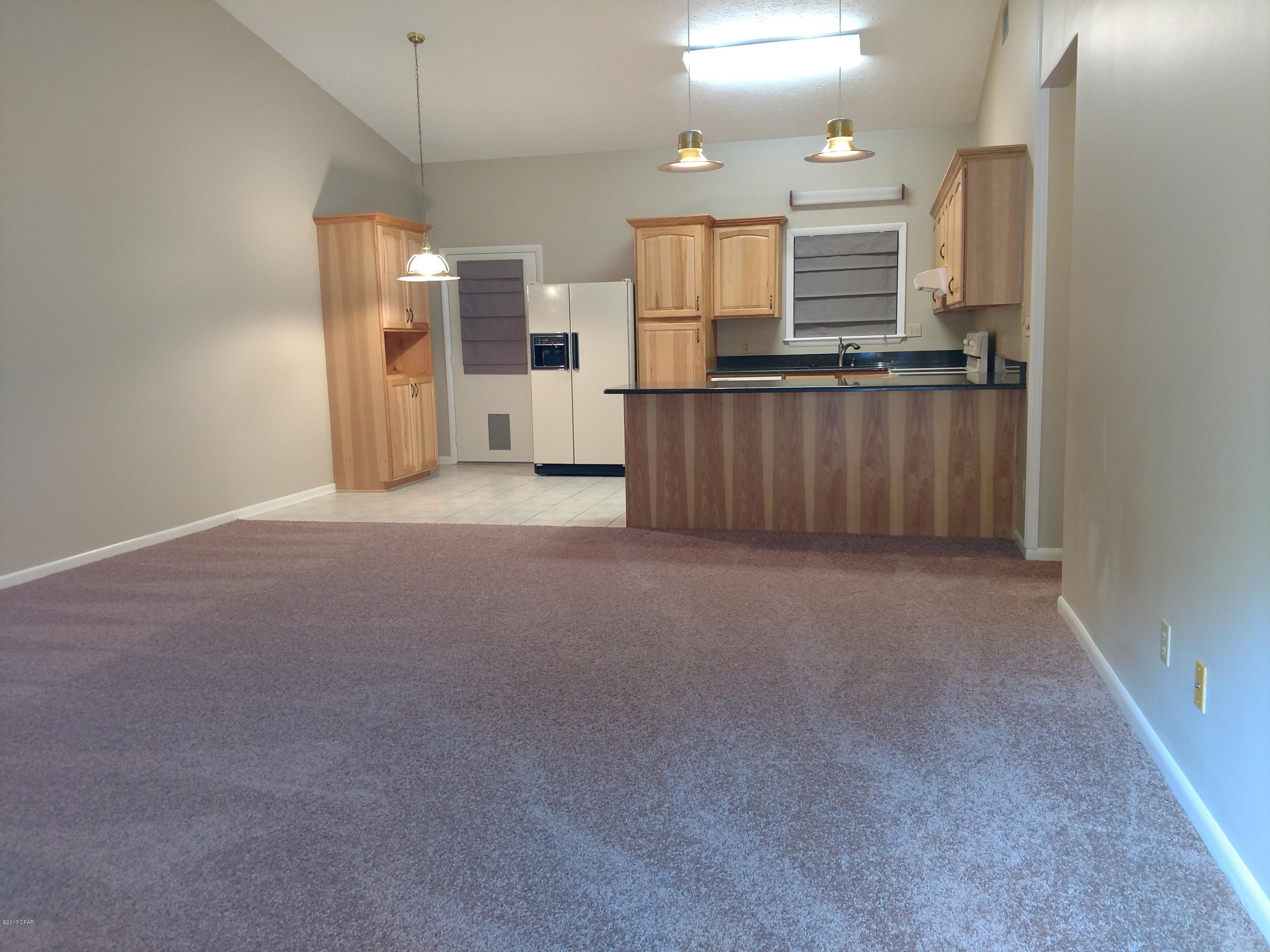 [No Recorded Subdiv] - Residential Lease