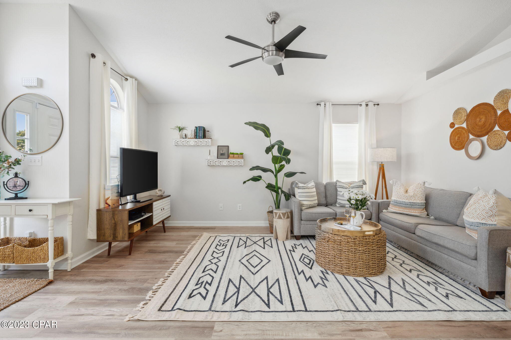 Palm Cove - Residential Lease