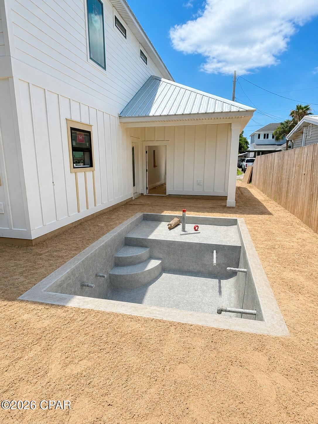 Laguna Beach Estates 7th Add - Residential