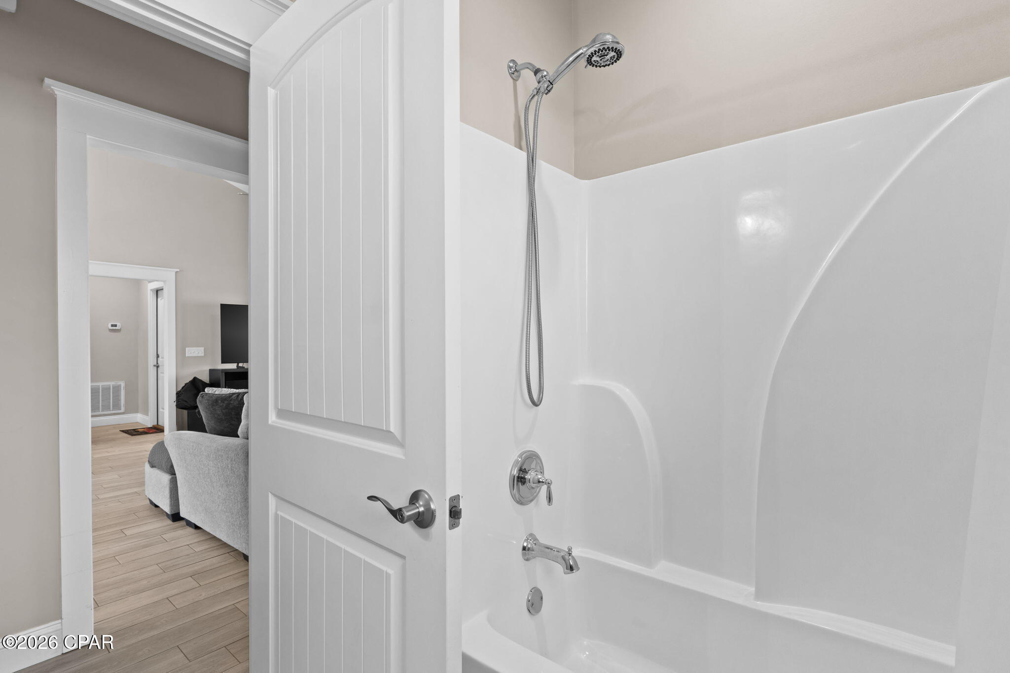 Robins Court - Residential Lease
