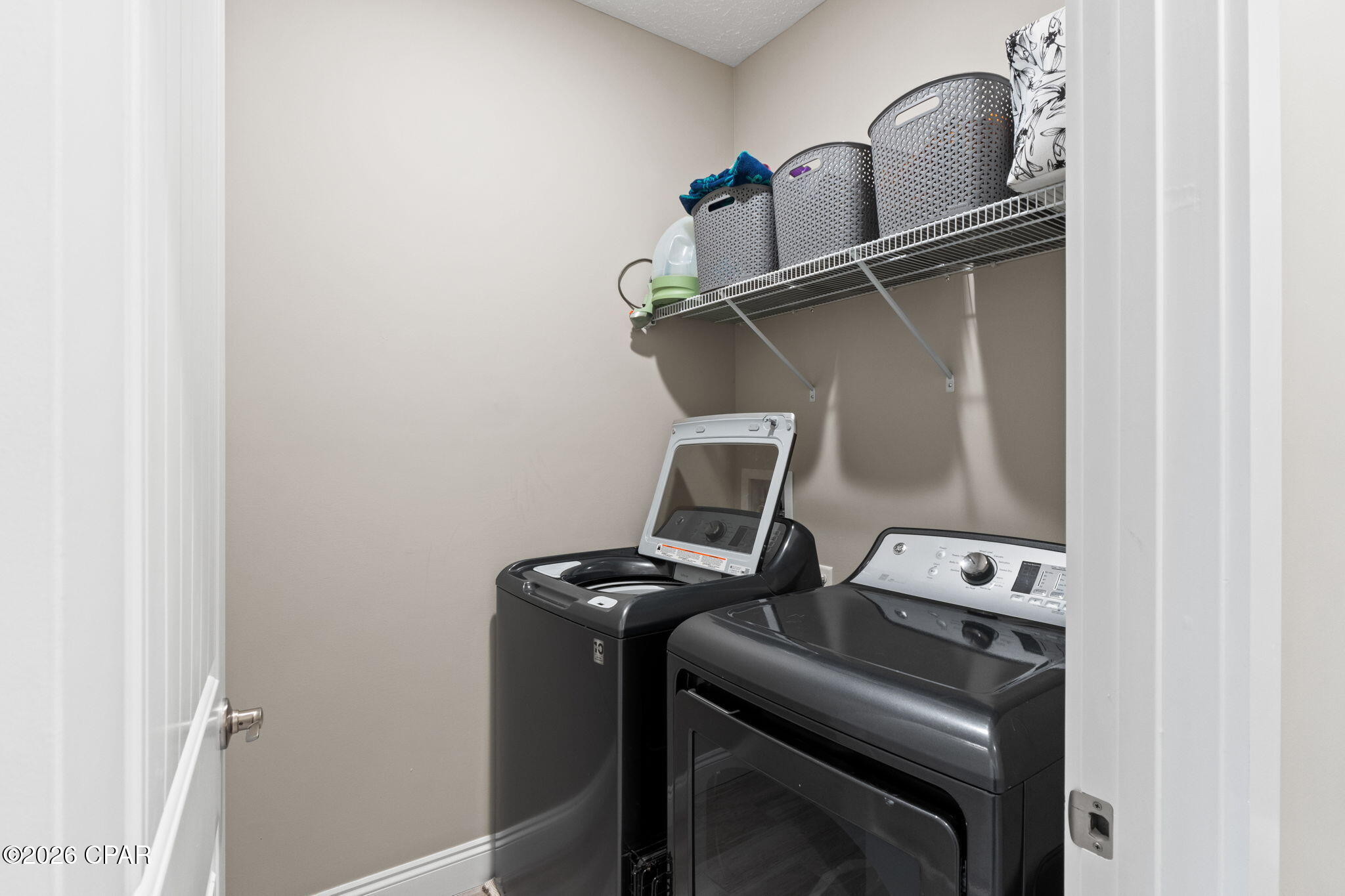 Robins Court - Residential Lease