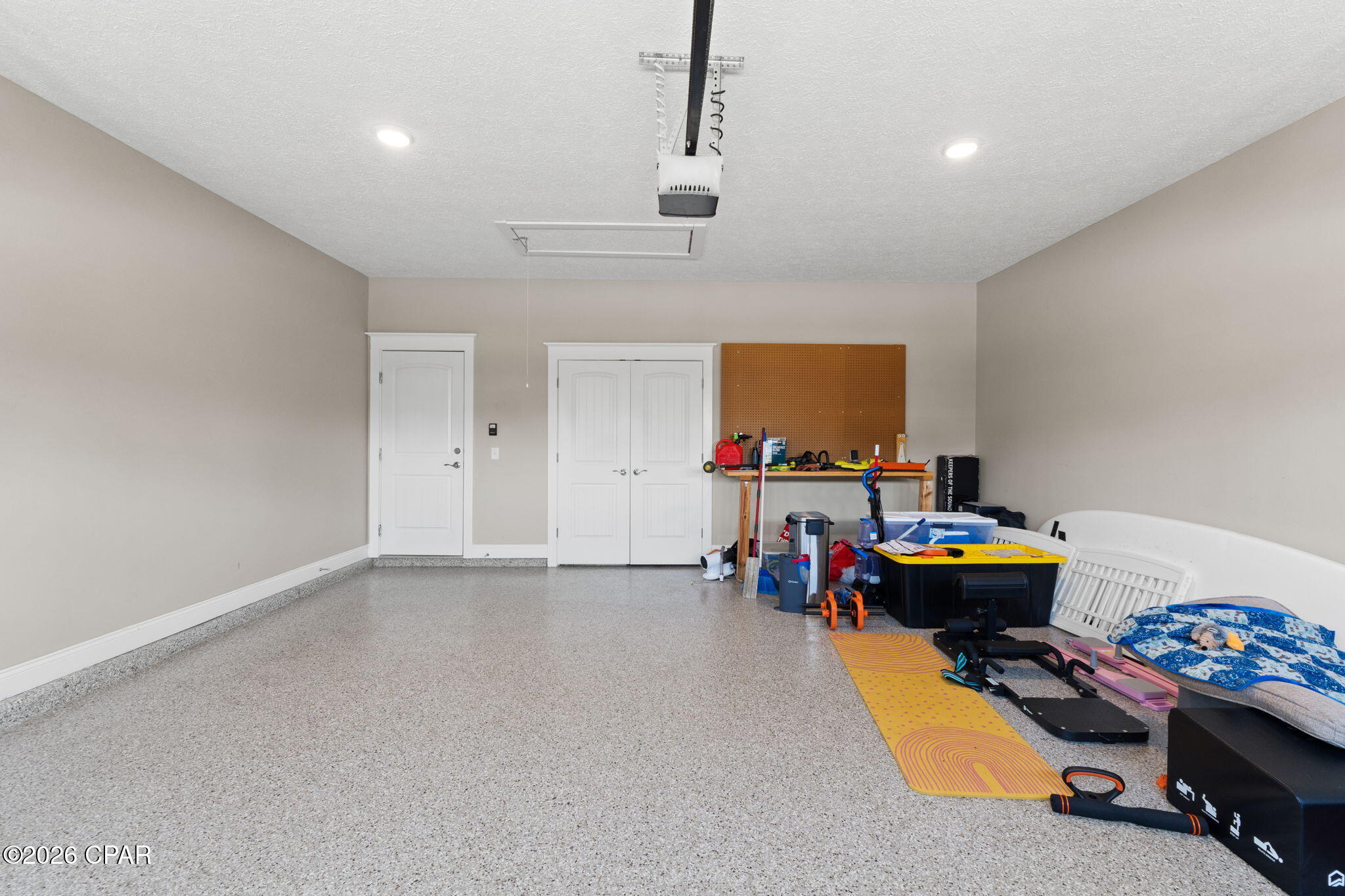 Robins Court - Residential Lease