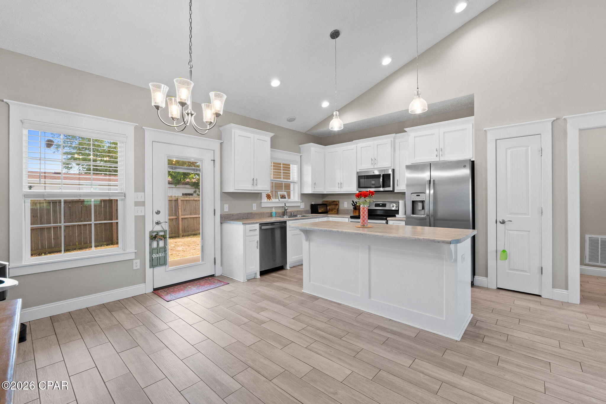 Robins Court - Residential Lease