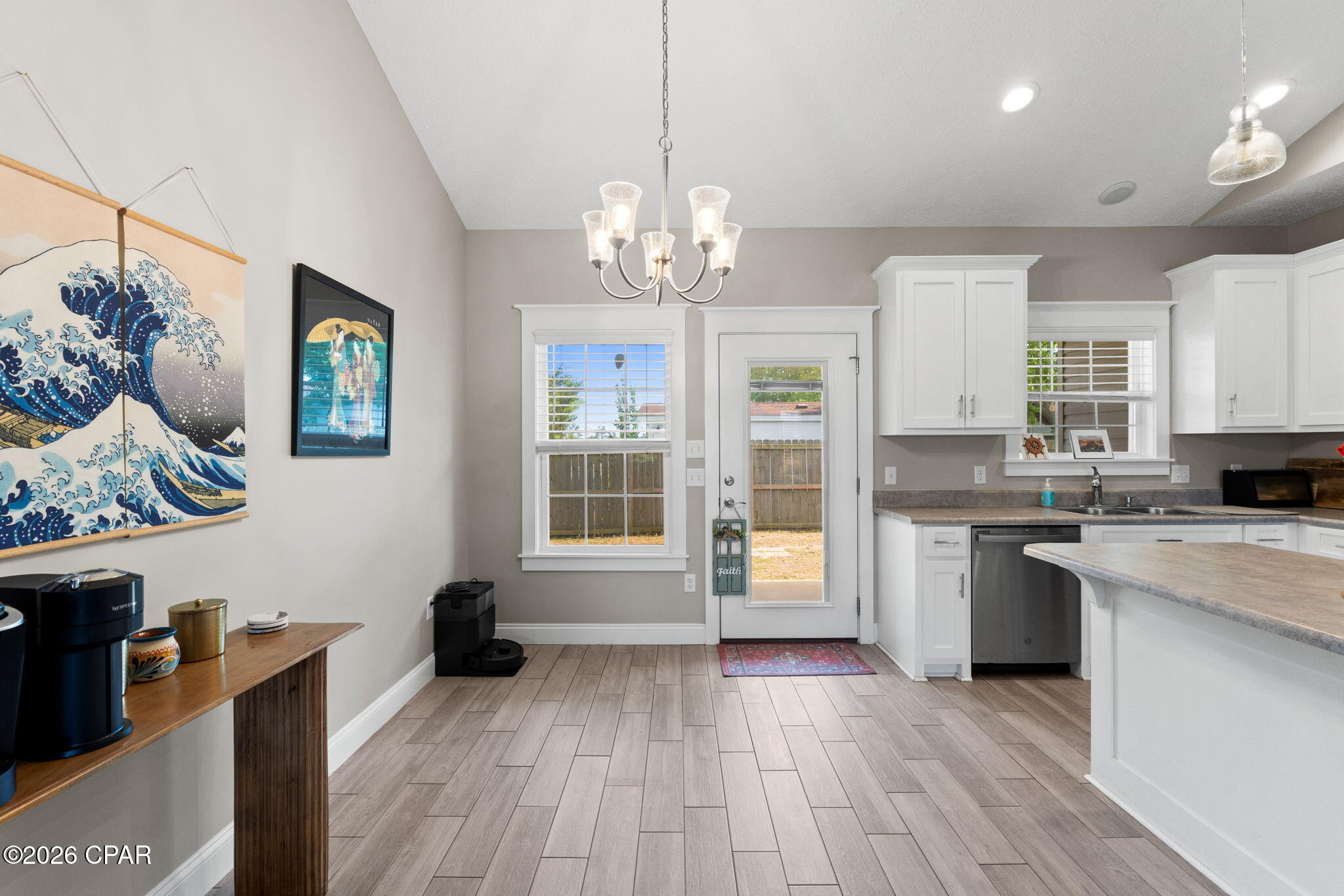 Robins Court - Residential Lease