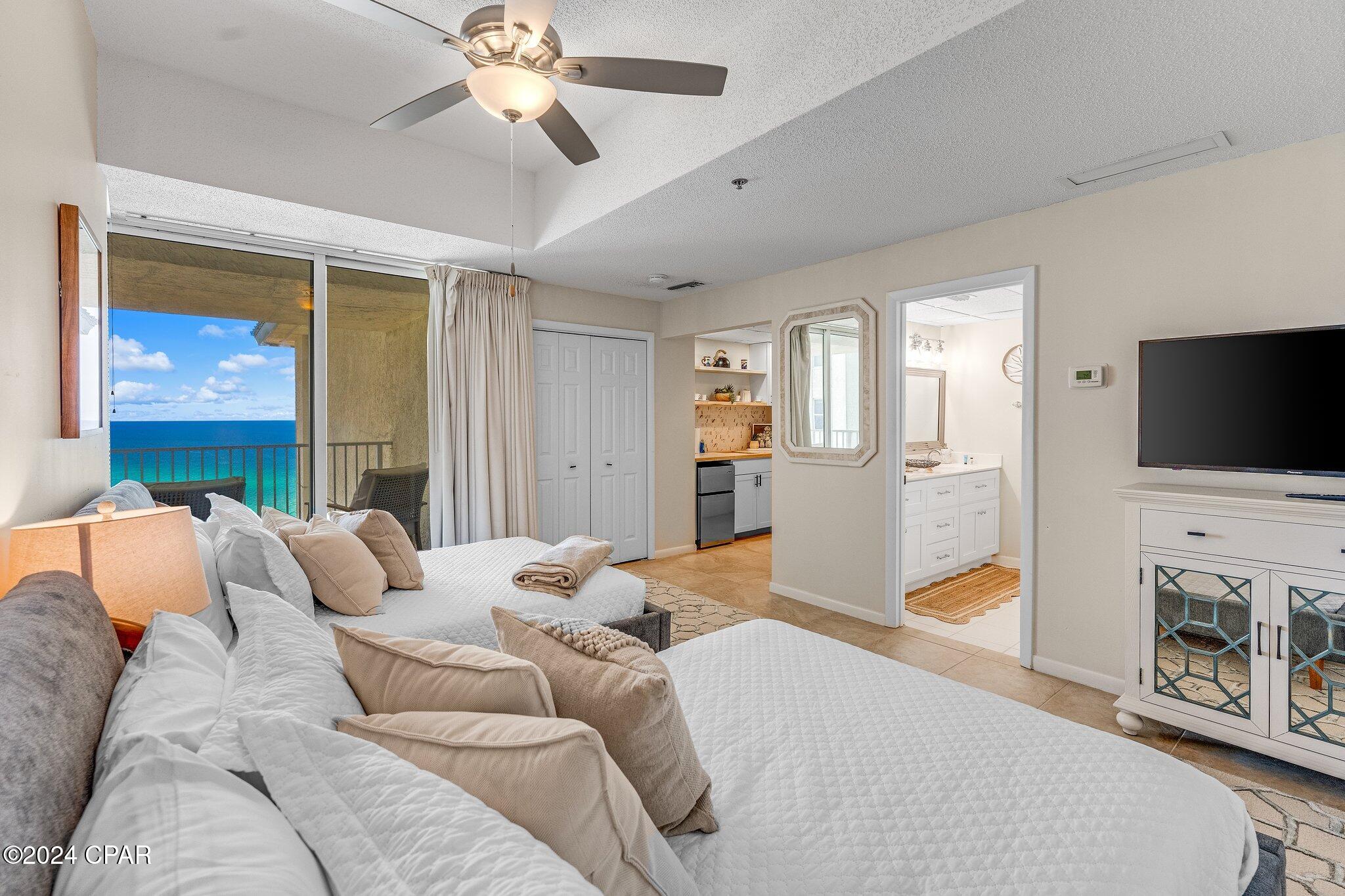 Long Beach Towers I - Residential